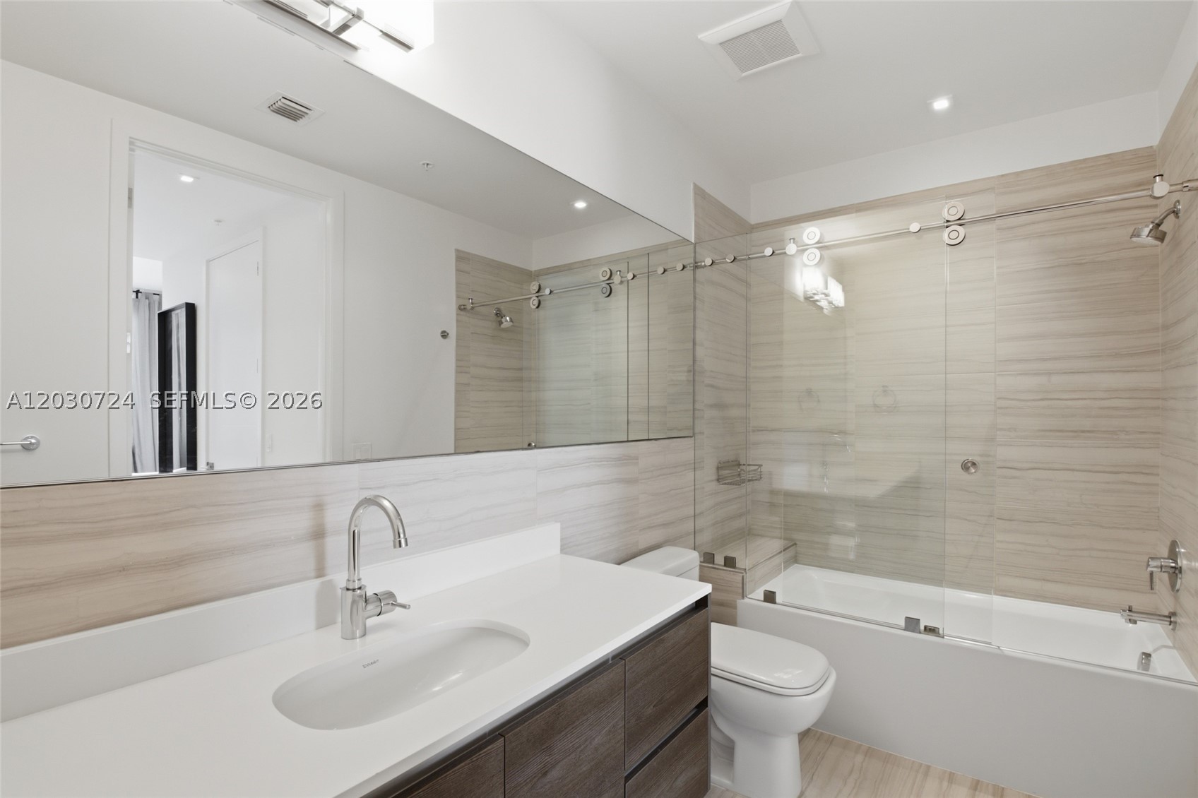 MERRICK MANOR CONDO - Residential Lease