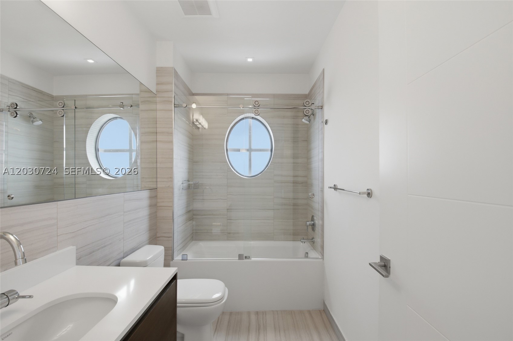 MERRICK MANOR CONDO - Residential Lease