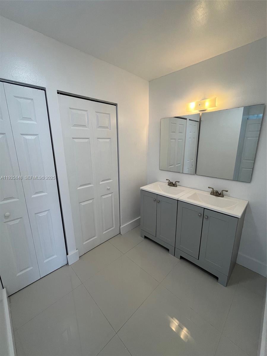 WATERVIEW CONDO - Residential