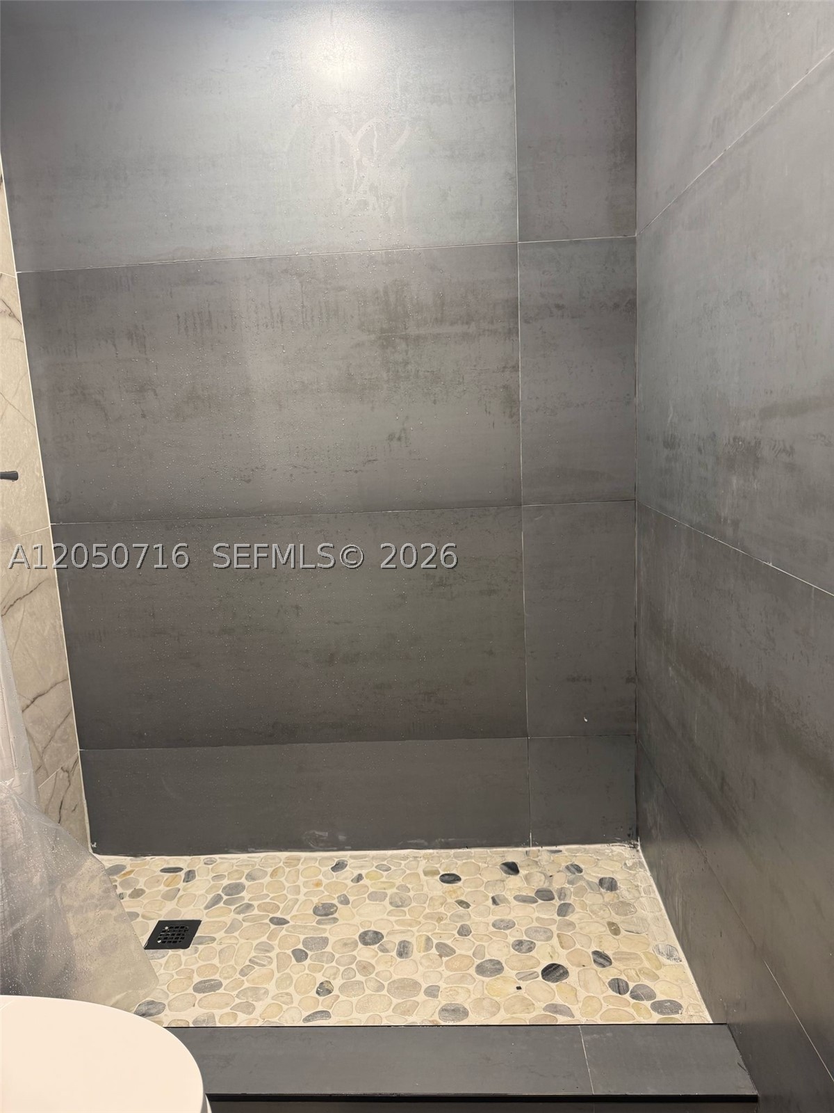 SEA WINDS CONDOMINIUM - Residential Lease