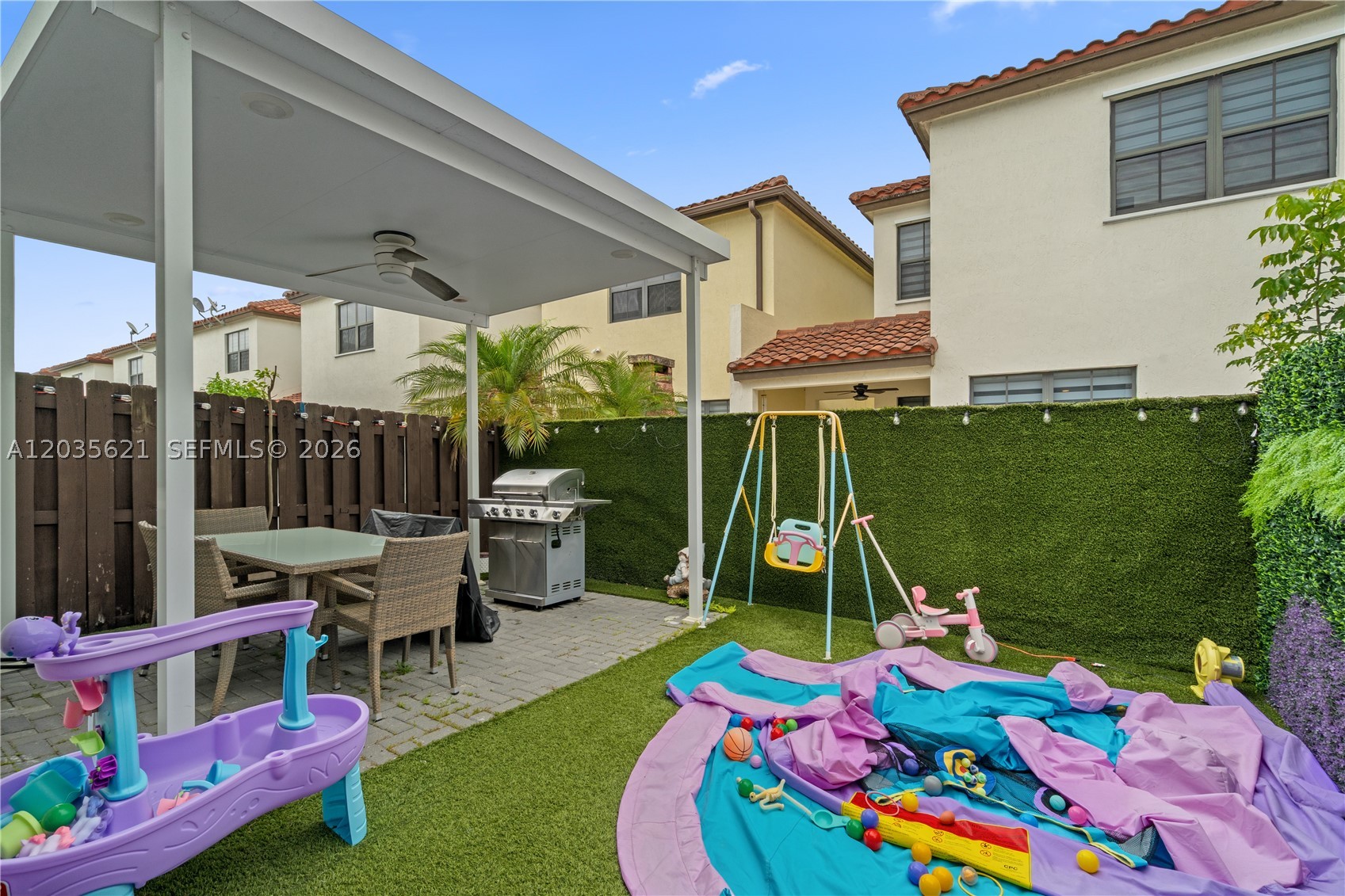 DORAL PALMS NORTH - Residential