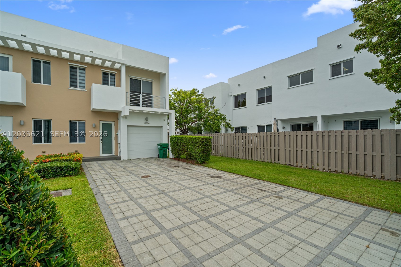 DORAL PALMS NORTH - Residential
