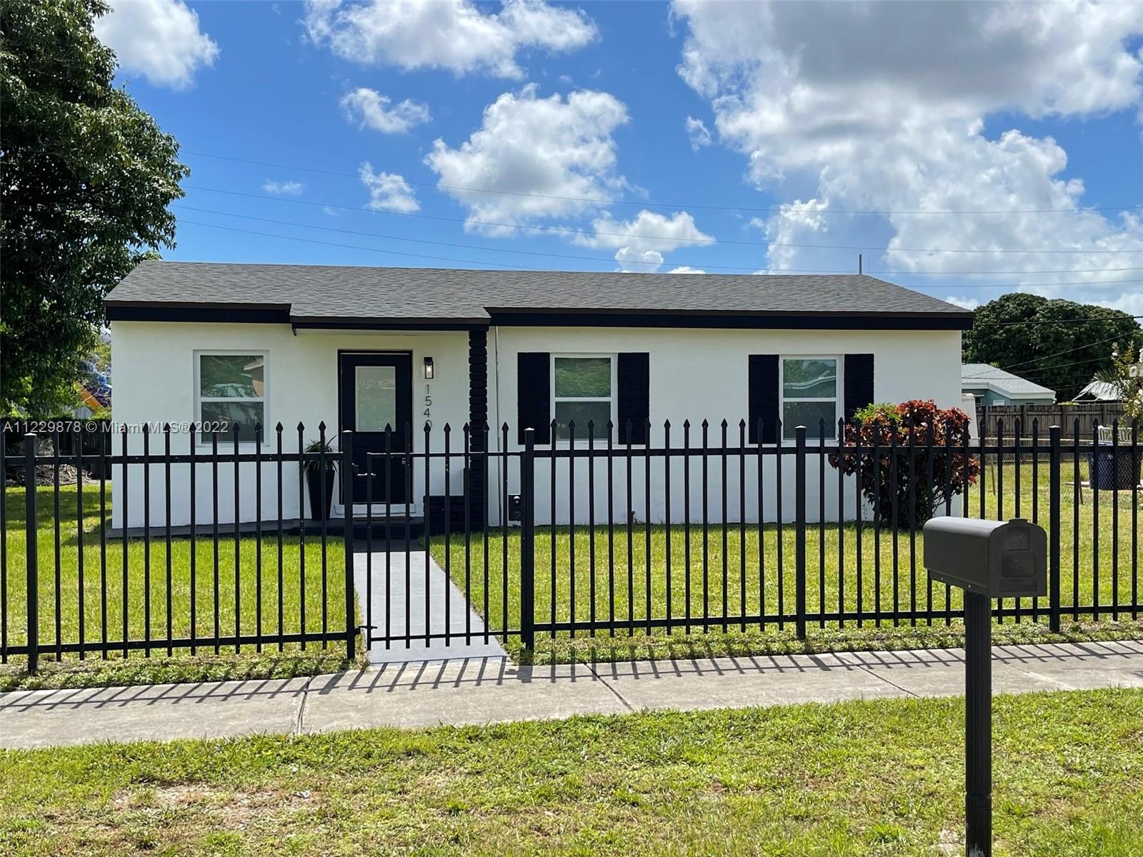 GUAVA GROVE ESTATES 1ST A - Residential