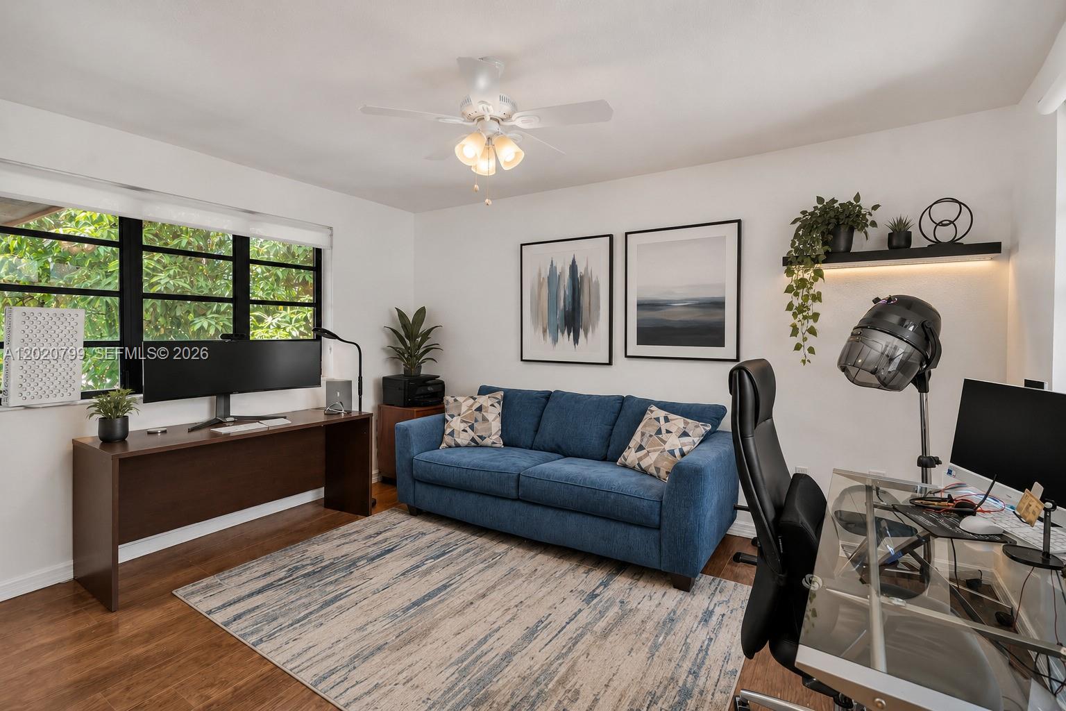 SKY LAKE VILLAS FIRST ADD - Residential