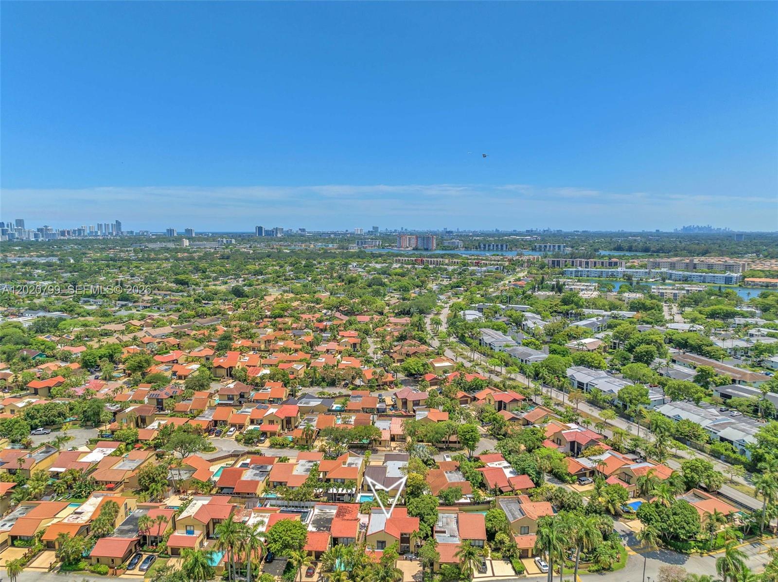 SKY LAKE VILLAS FIRST ADD - Residential