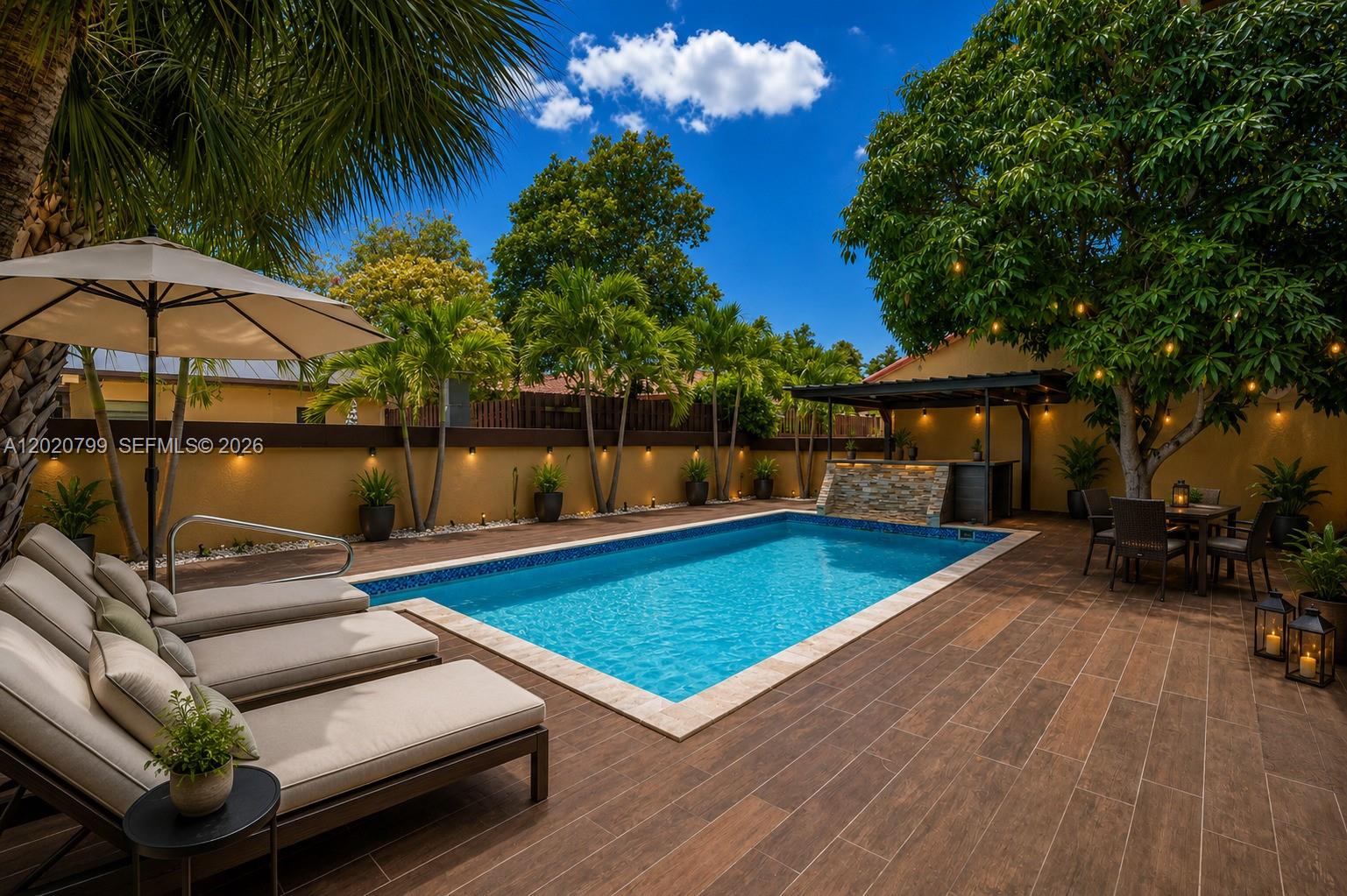 SKY LAKE VILLAS FIRST ADD - Residential