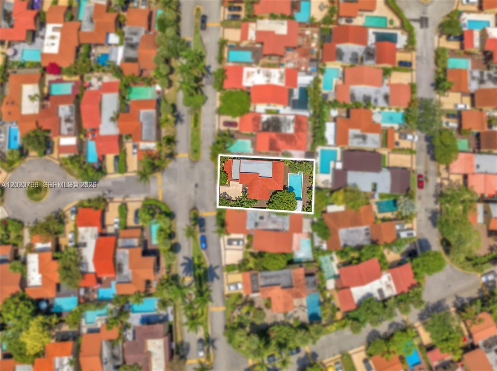 SKY LAKE VILLAS FIRST ADD - Residential