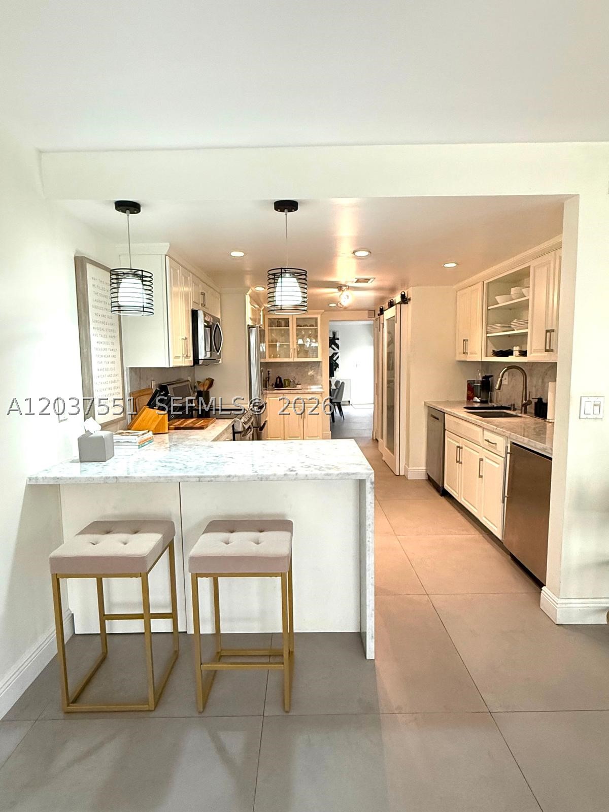 SUNSET KENDALL VILLAS - Residential Lease