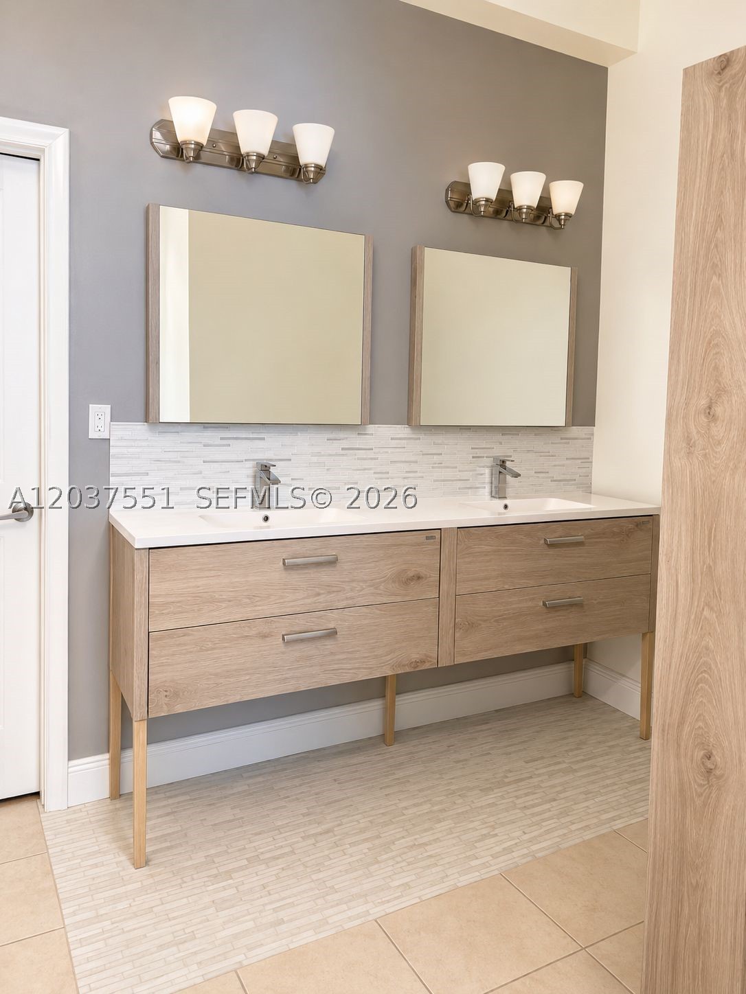 SUNSET KENDALL VILLAS - Residential Lease