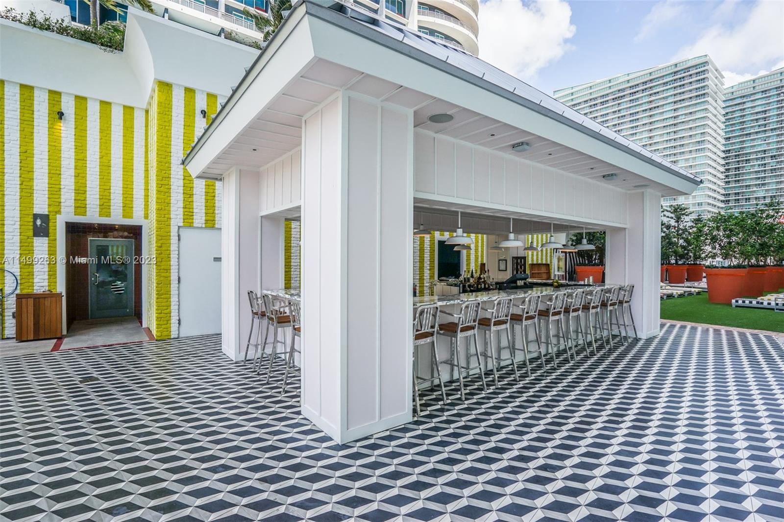 1300 S MIAMI AVENUE CONDO - Residential Lease