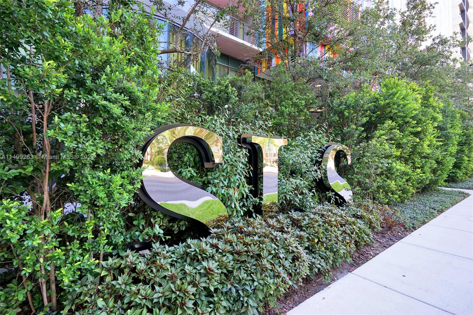 1300 S MIAMI AVENUE CONDO - Residential Lease