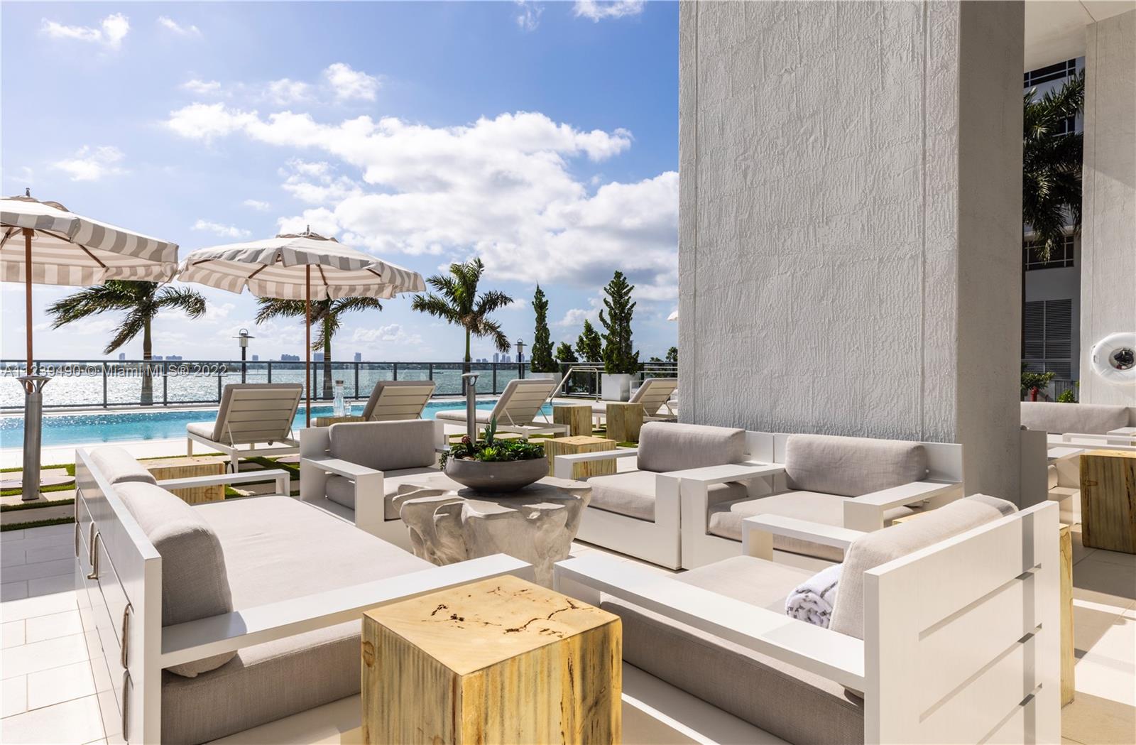 Elysee Edgewater - Residential