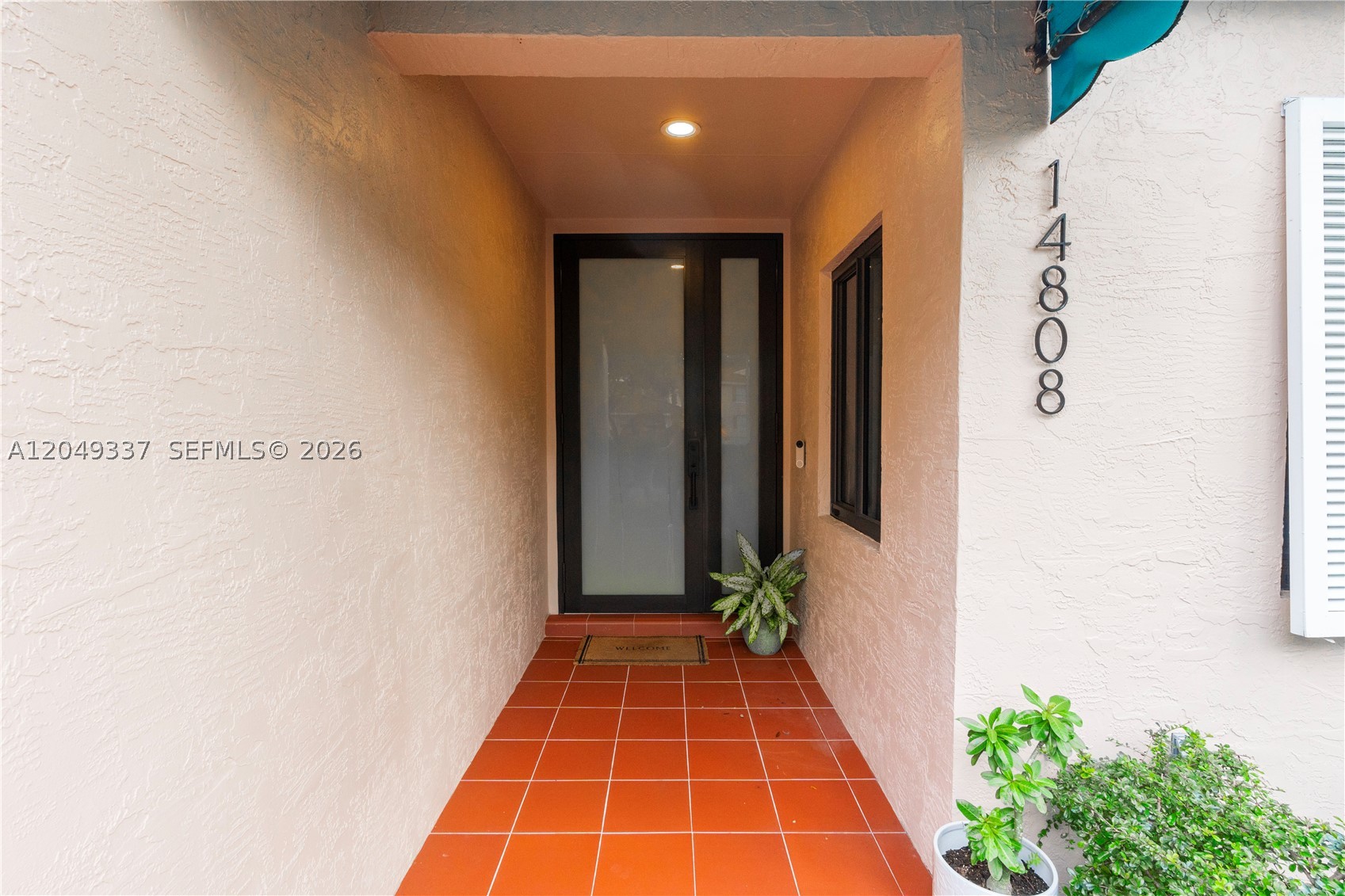 MIAMI LAKES-LAKE CAROL - Residential