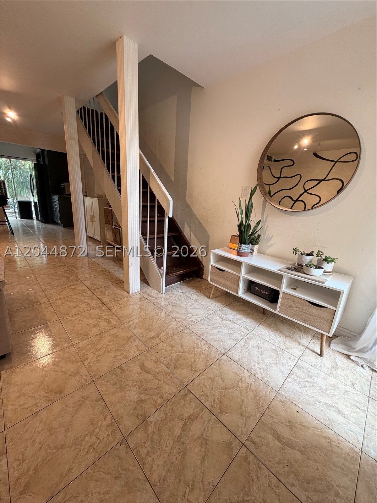 SHORES VILLAS CONDO - Residential