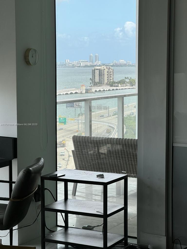 TEN MUSEUM PK RESIDENTIAL - Residential