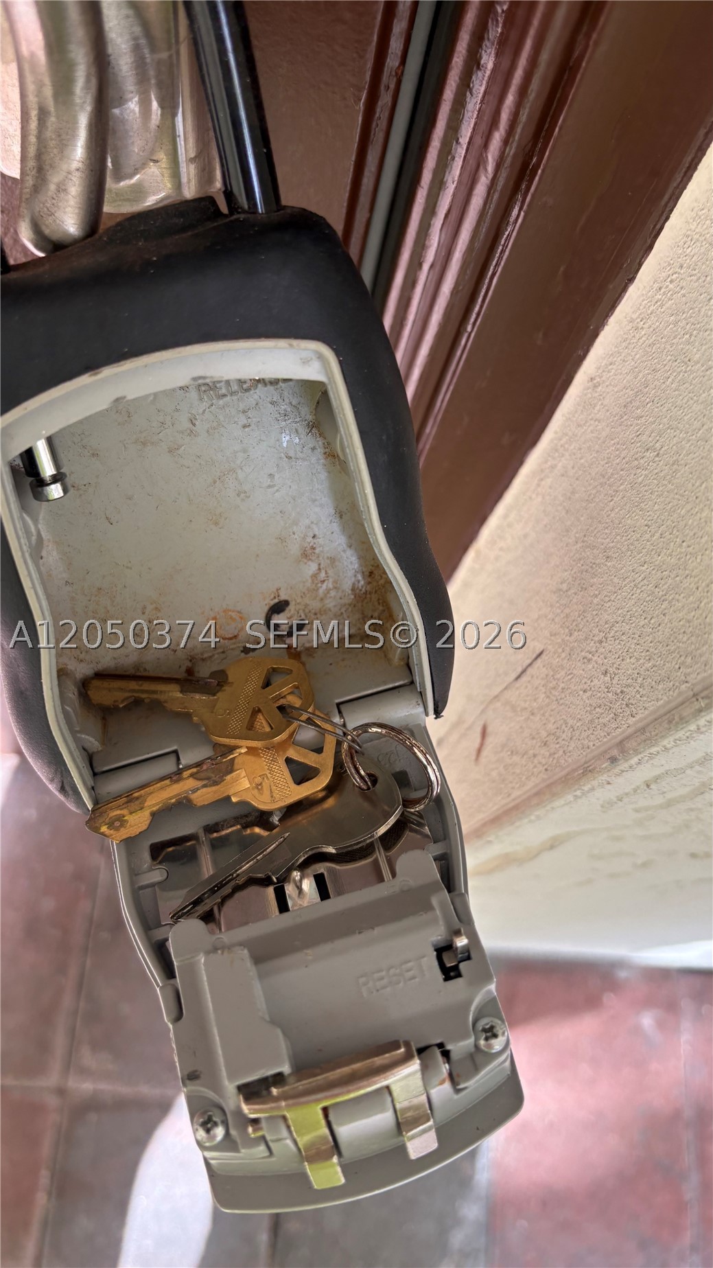 BAYWINDS OF DOMINICA AND - Residential