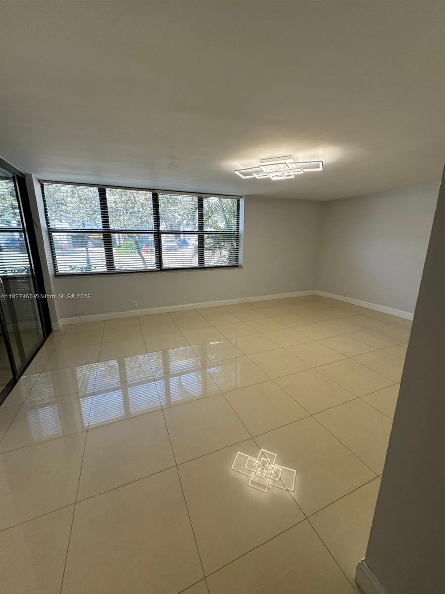 VILLA DORADA CONDO NO 2 - Residential