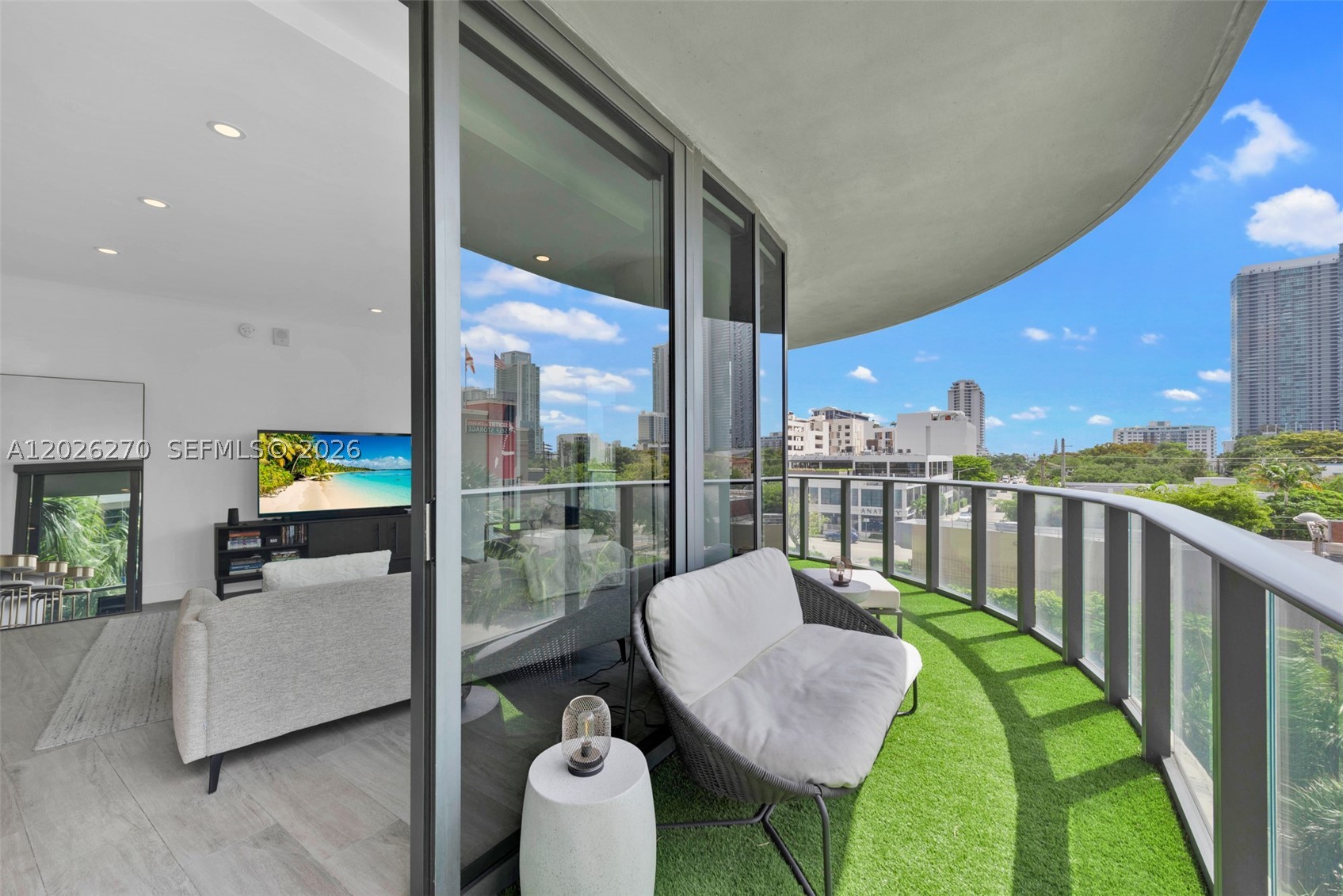 3401 MIDTOWN CONDO - Residential Lease