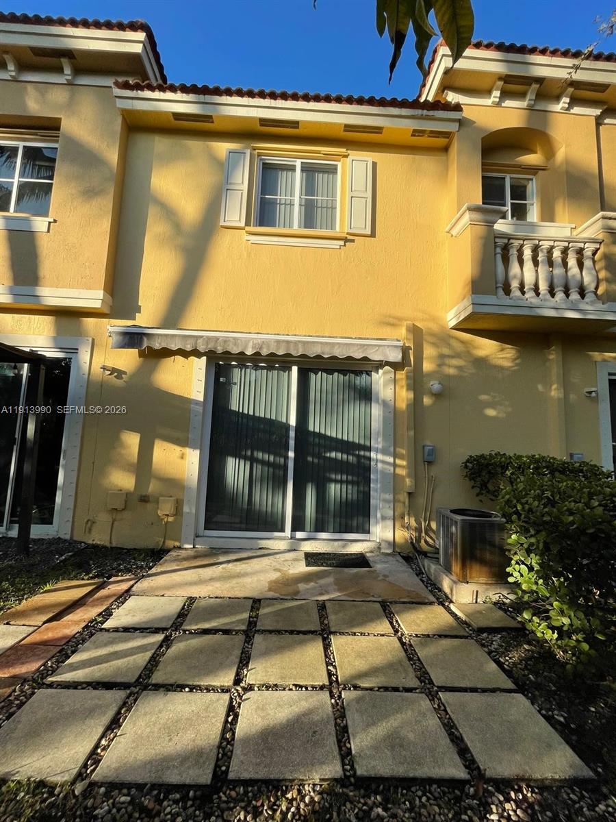 VILLAGE WALK CONDO - Residential
