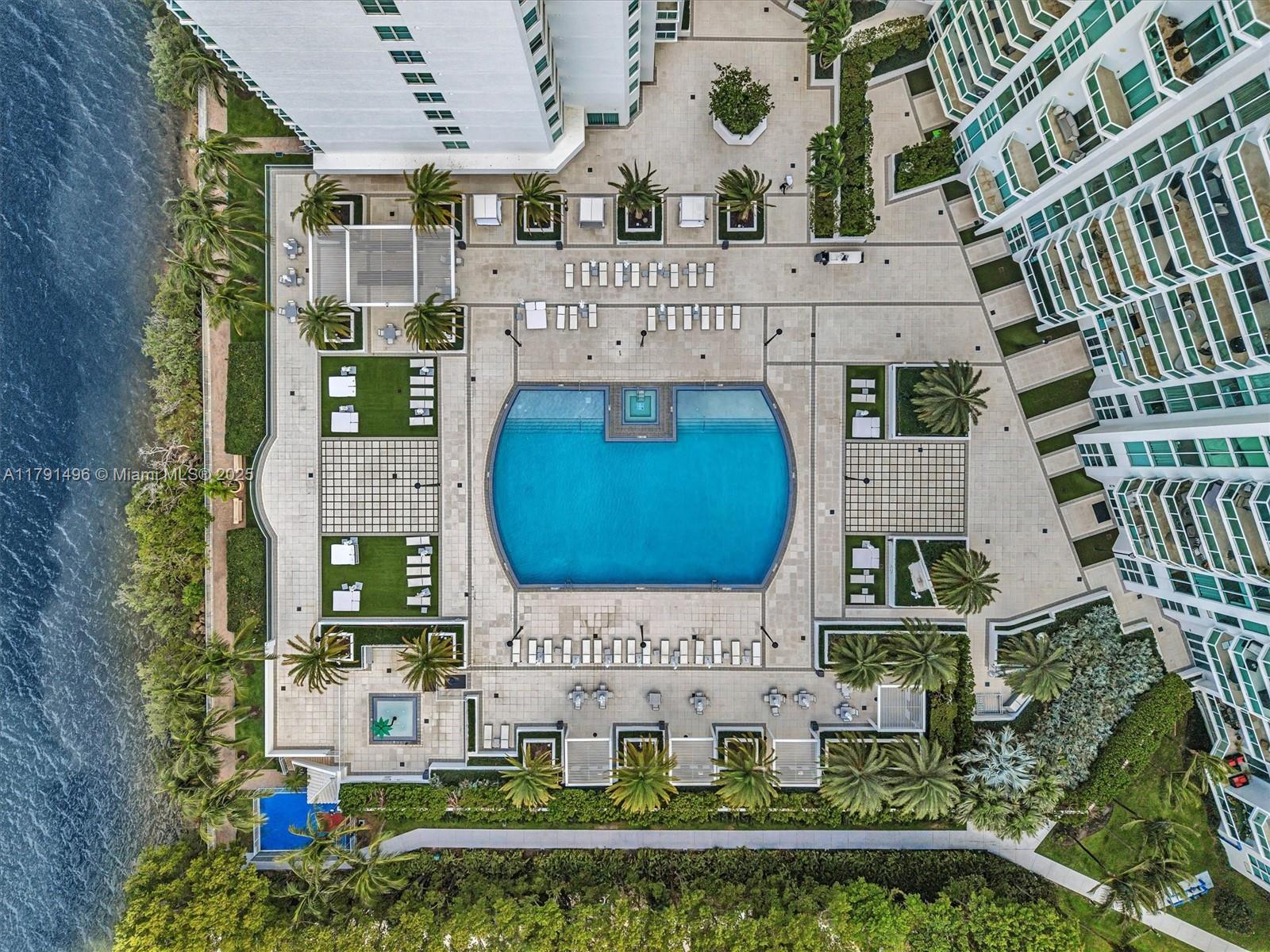 THE PENINSULA CONDO - Residential