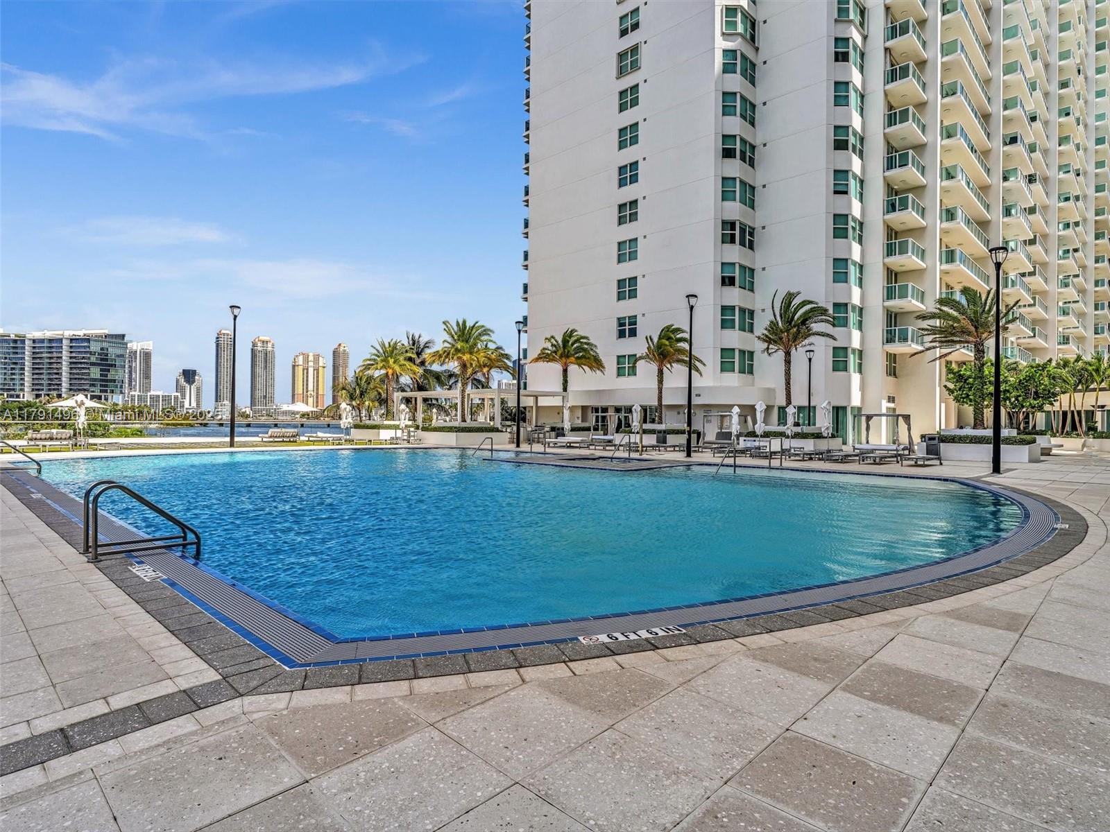 THE PENINSULA CONDO - Residential