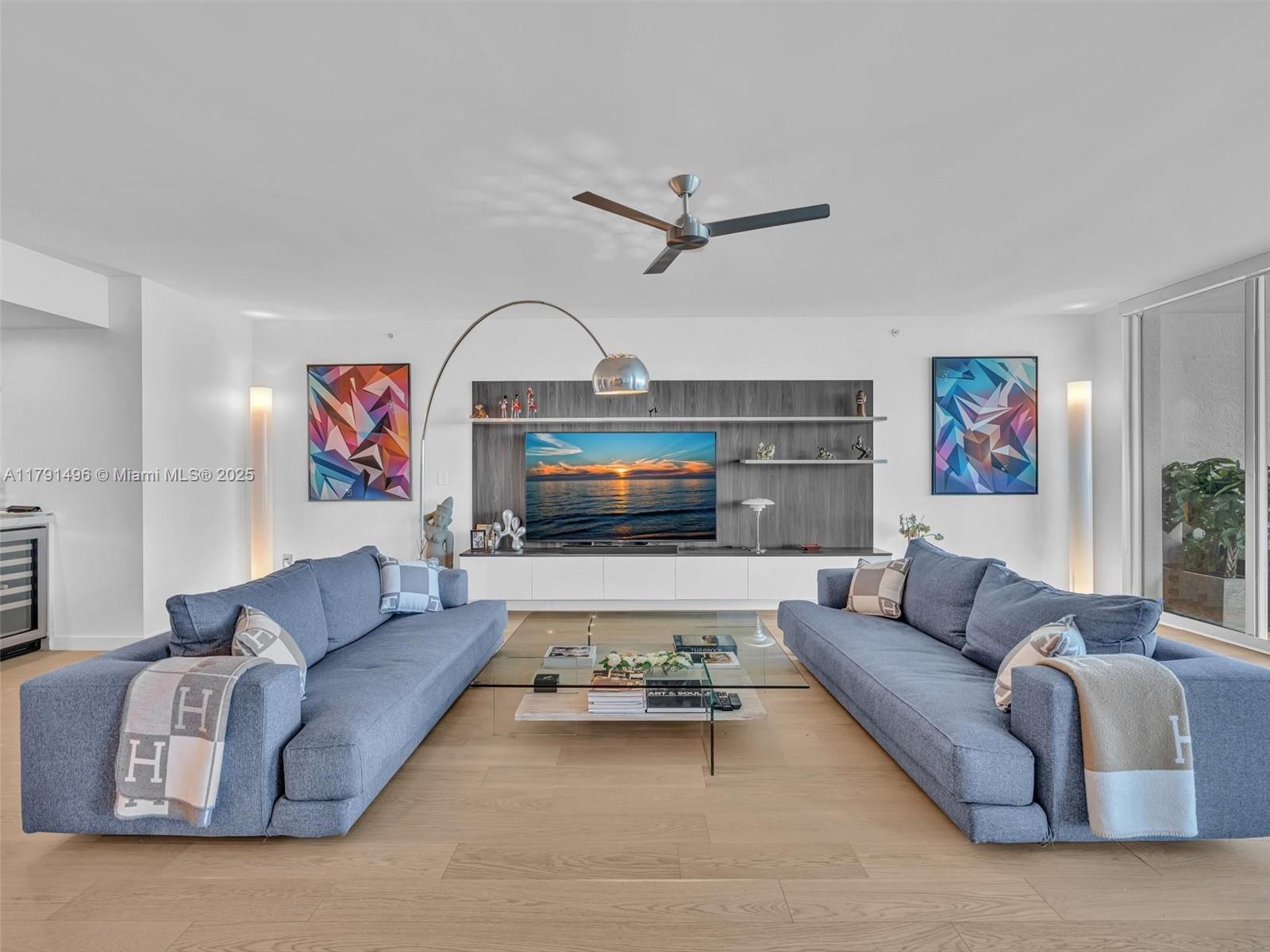 THE PENINSULA CONDO - Residential
