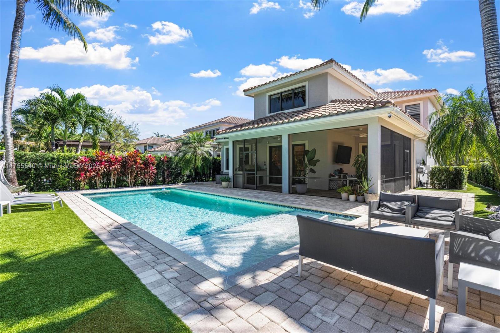 PARKLAND GOLF AND COUNTRY - Residential Lease