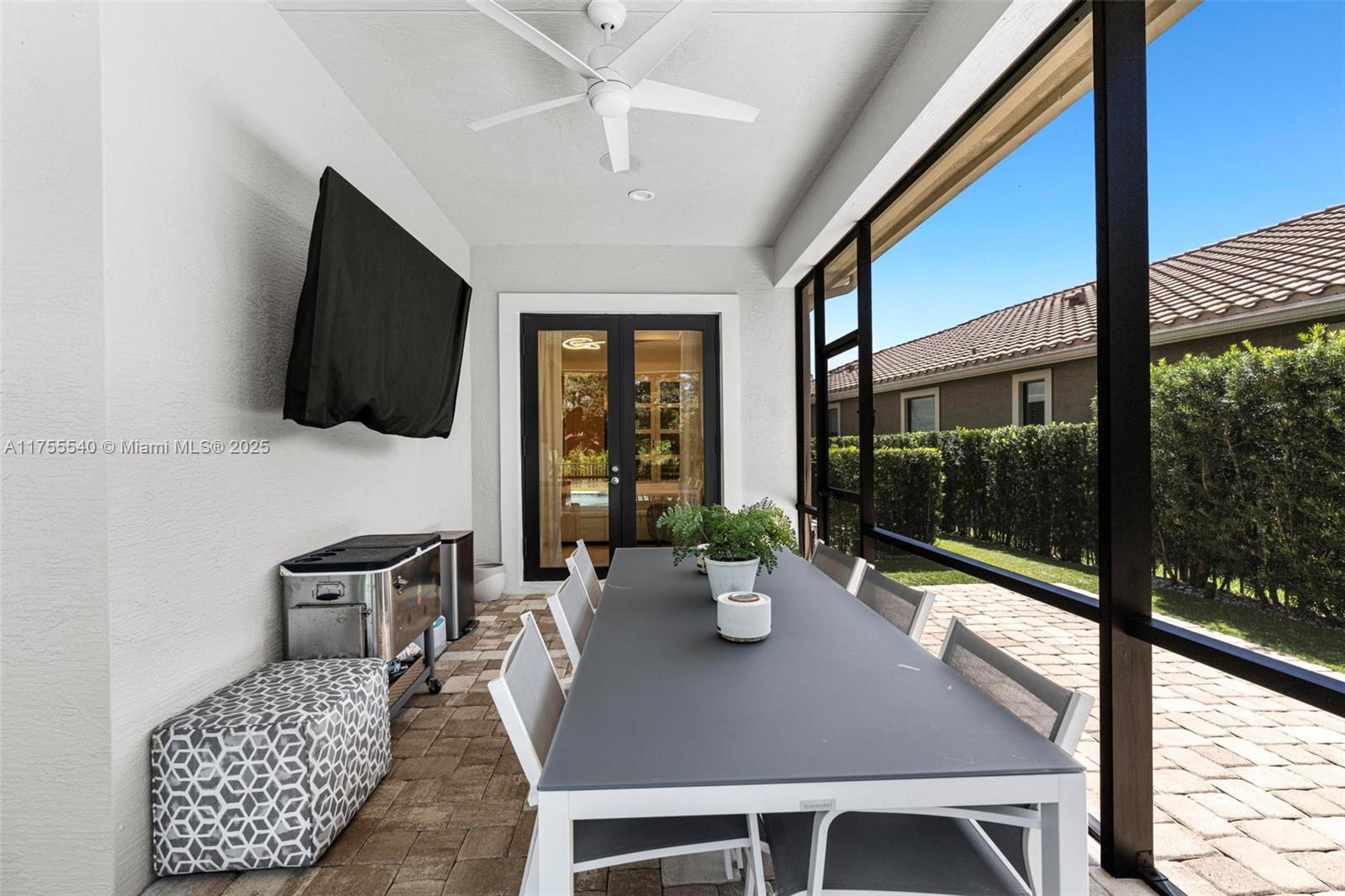 PARKLAND GOLF AND COUNTRY - Residential Lease