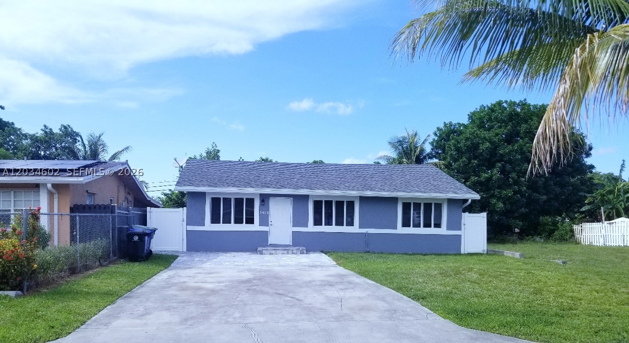 BREEZYWAY MANOR - Residential