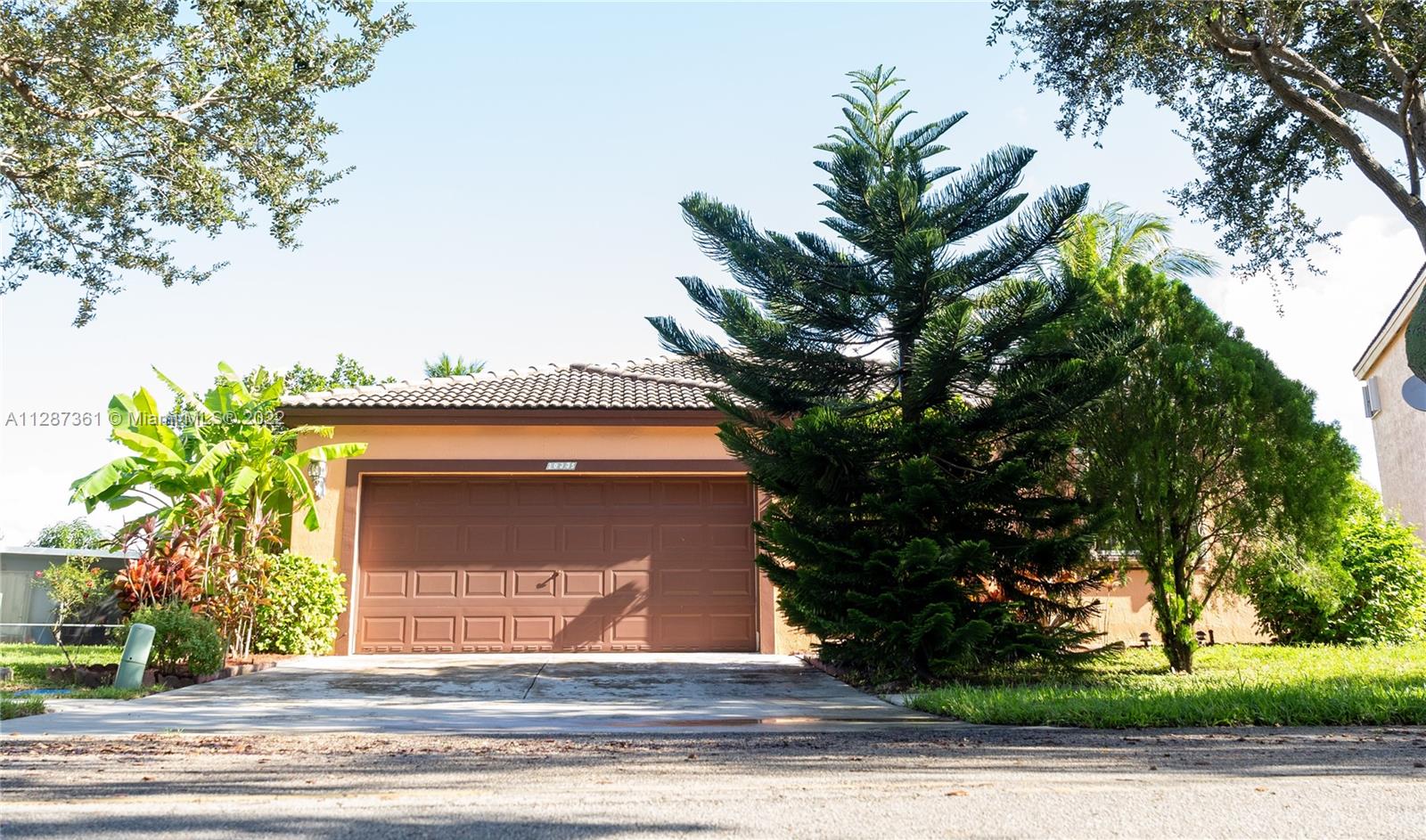 CENTEX-REPLAT OF A PORTIO - Residential