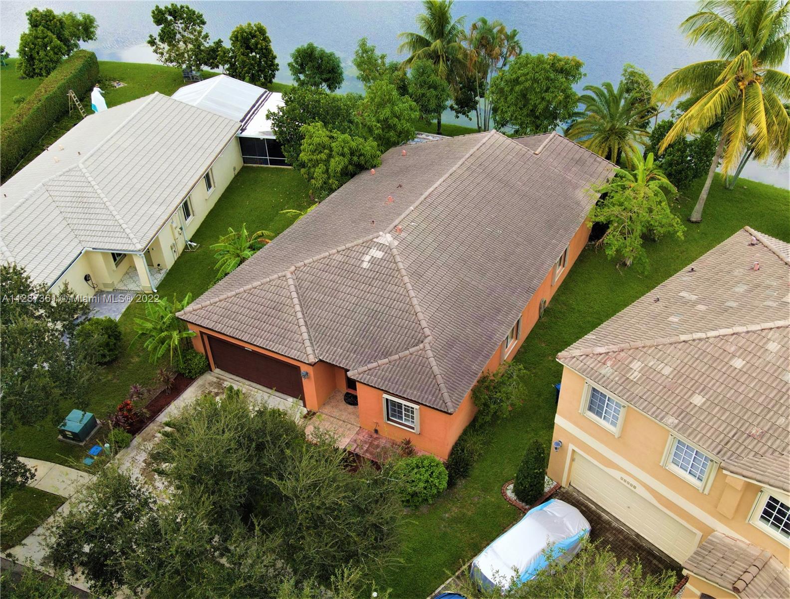 CENTEX-REPLAT OF A PORTIO - Residential