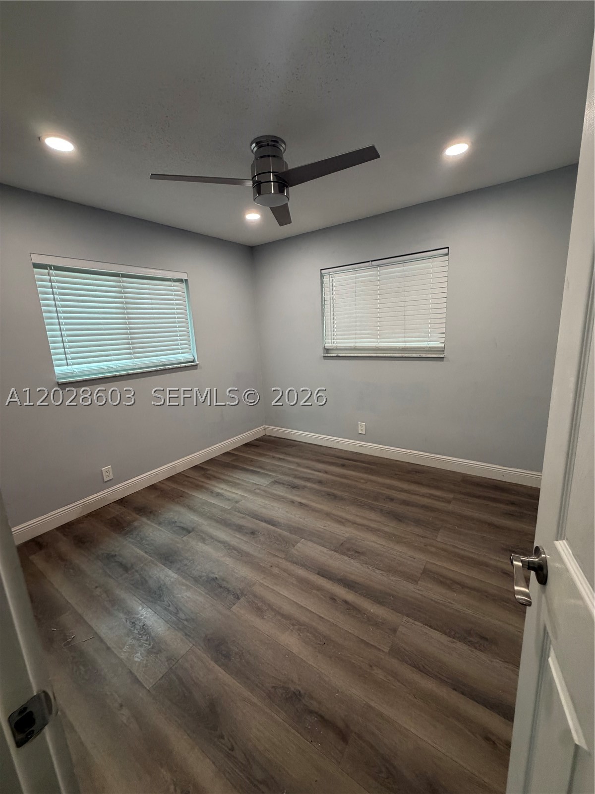 GREEN ACRES - Residential Lease