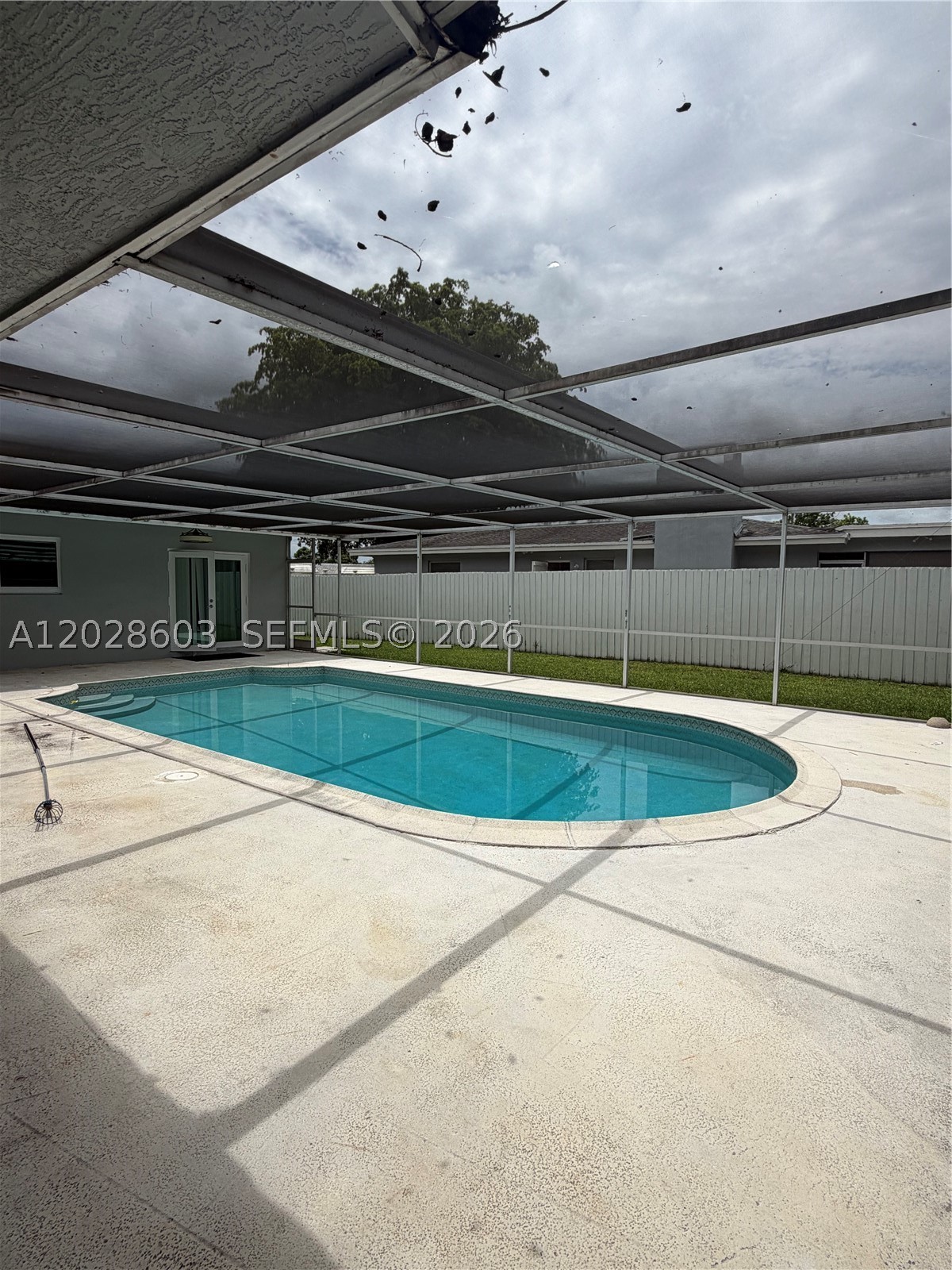 GREEN ACRES - Residential Lease