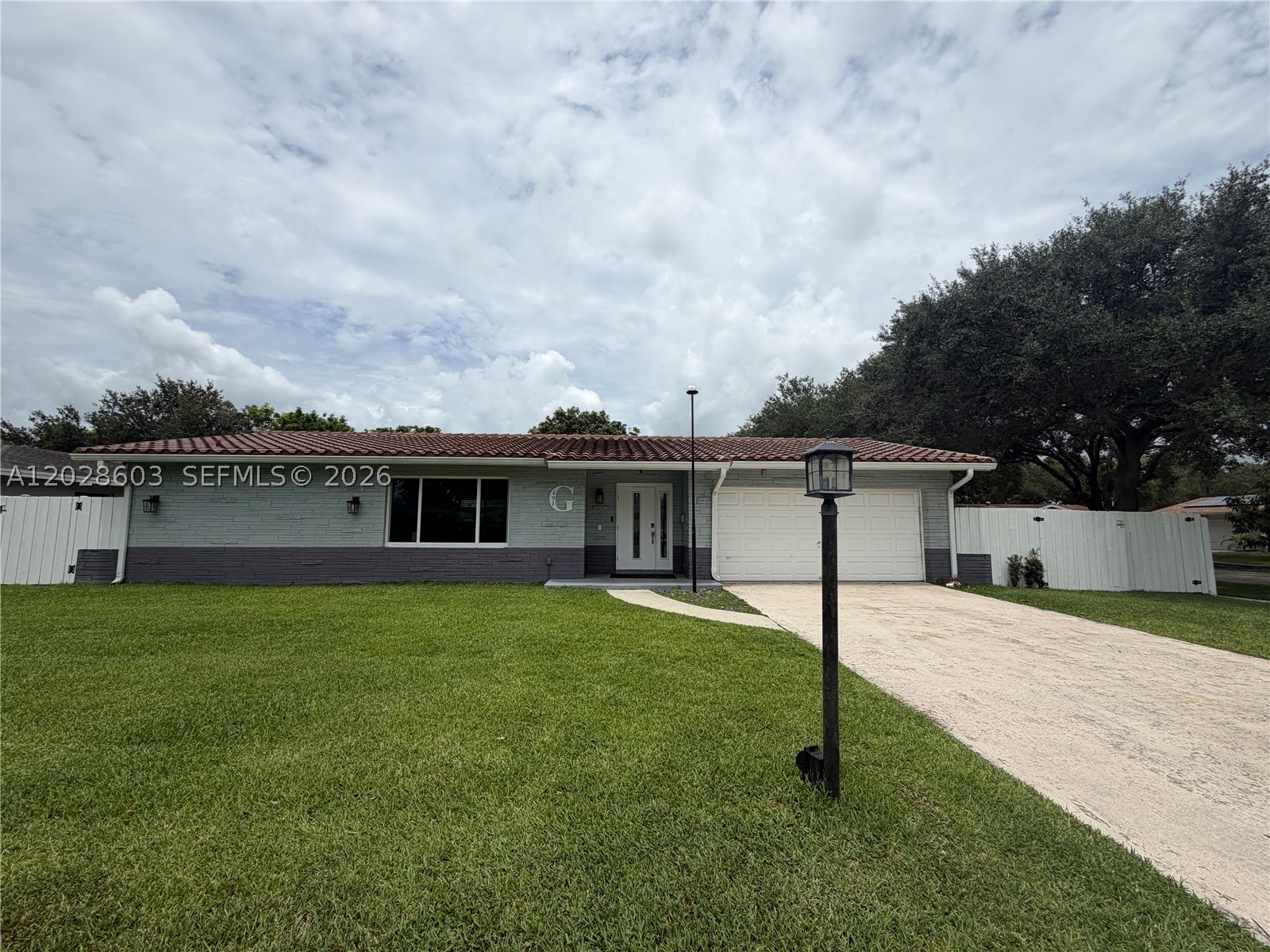 GREEN ACRES - Residential Lease