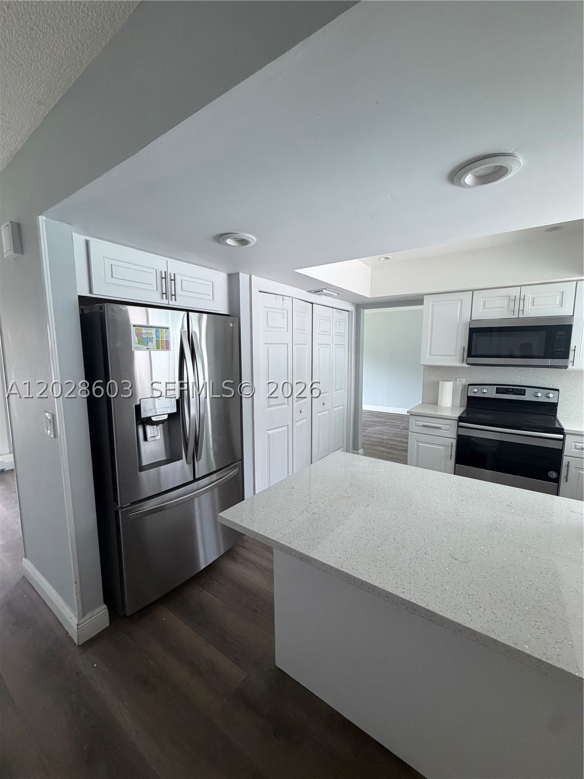 GREEN ACRES - Residential Lease