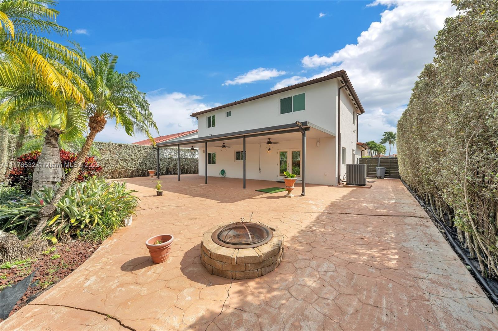 KINGDOM DREAM - Residential
