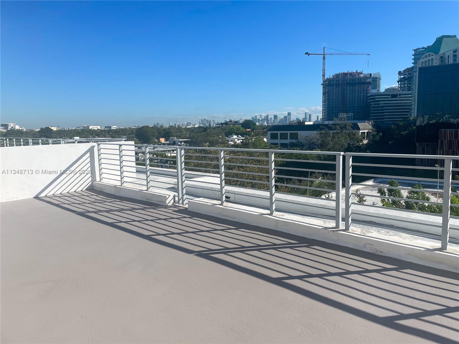 LOFTS AT MAYFAIR CONDO - Residential Lease