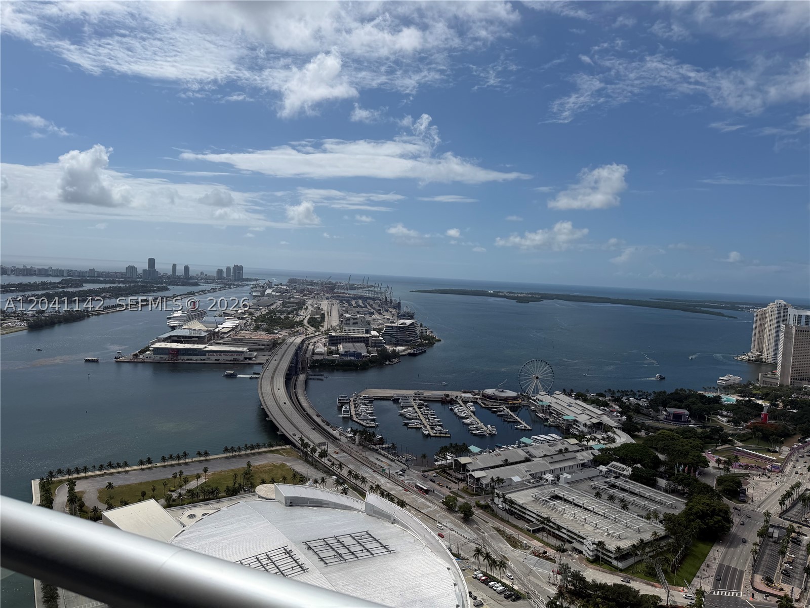 MARINABLUE CONDO - Residential