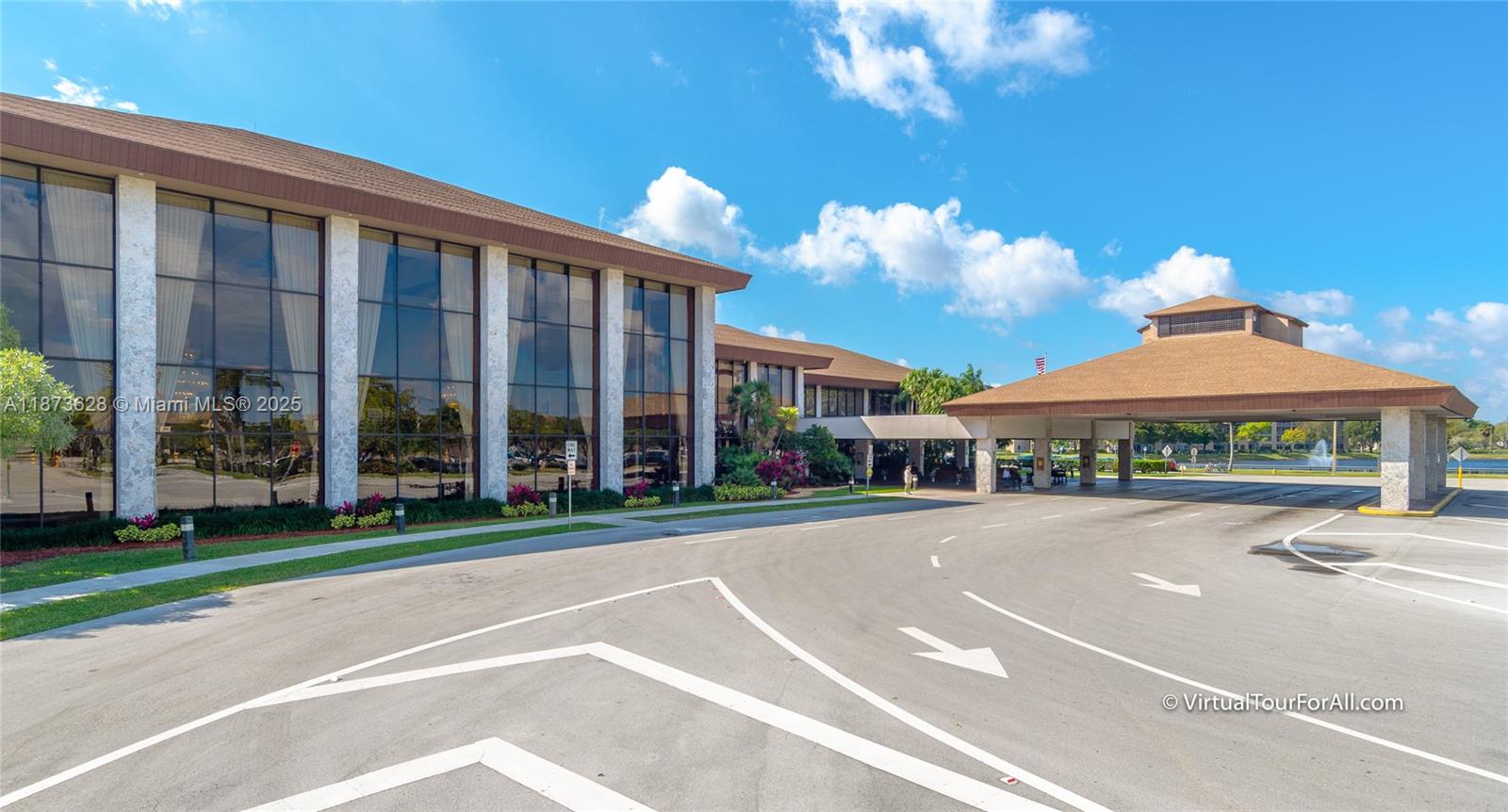 CAMBRIDGE CENTURY VILLAGE - Residential Lease