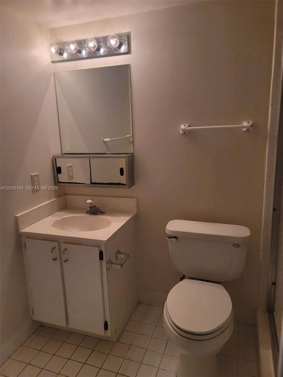 LAKE BEACH CLUB CONDO - Residential Lease