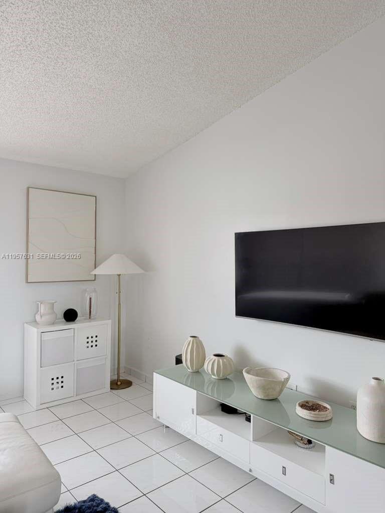 SILVER GARDENS CONDO - Residential Lease