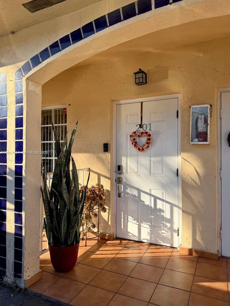 SILVER GARDENS CONDO - Residential Lease