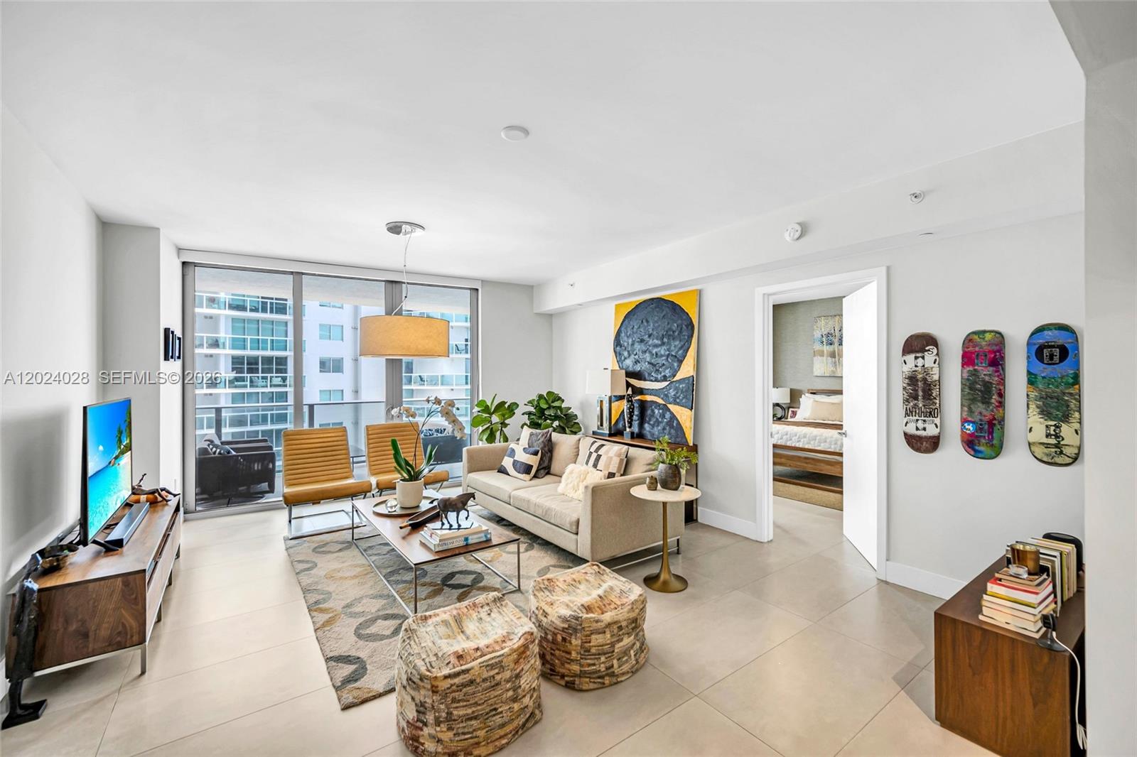 ARIA ON THE BAY CONDO - Residential