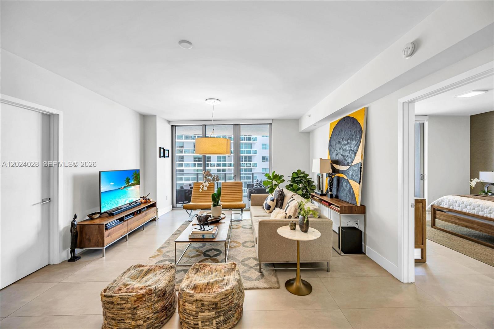 ARIA ON THE BAY CONDO - Residential