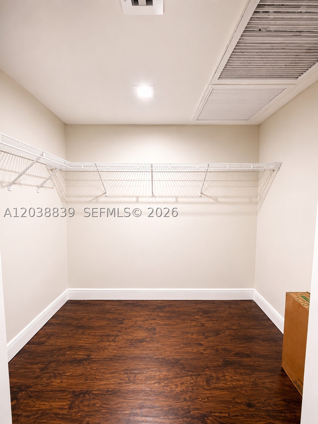 QUATRAINE CONDO I PH I - Residential