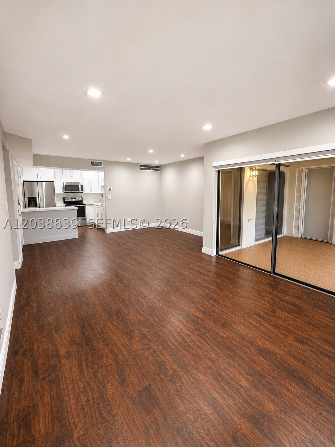 QUATRAINE CONDO I PH I - Residential