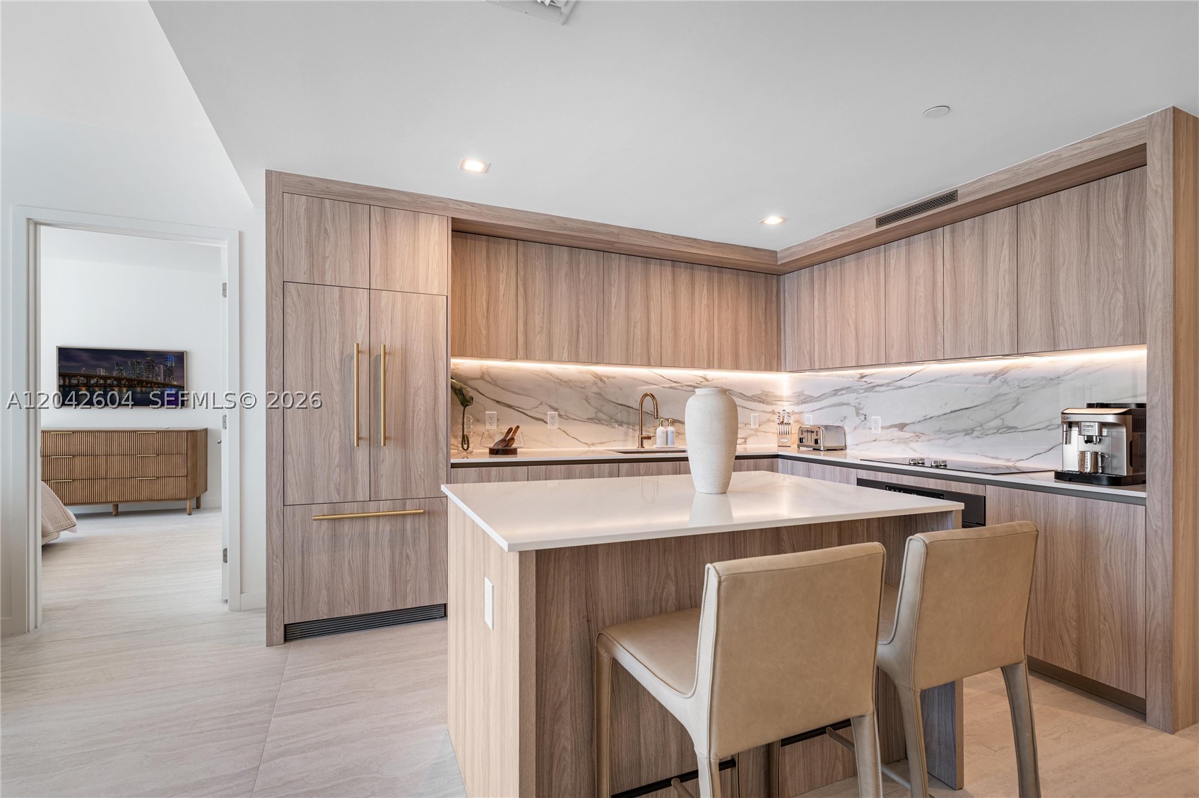 VICEROY RESIDENCES - Residential Lease