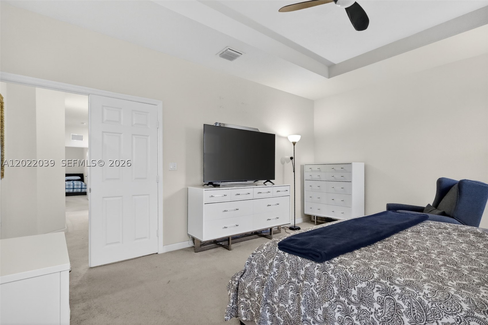 AQUABELLA - Residential