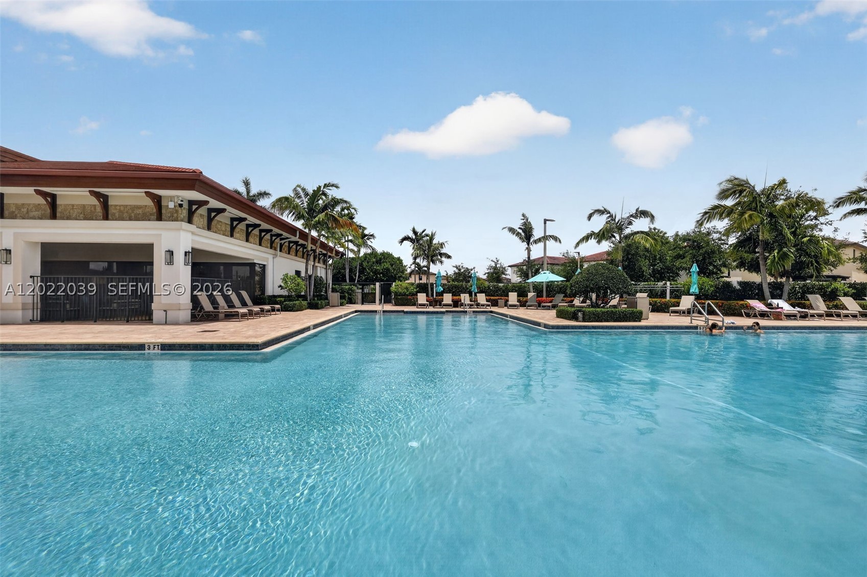 AQUABELLA - Residential