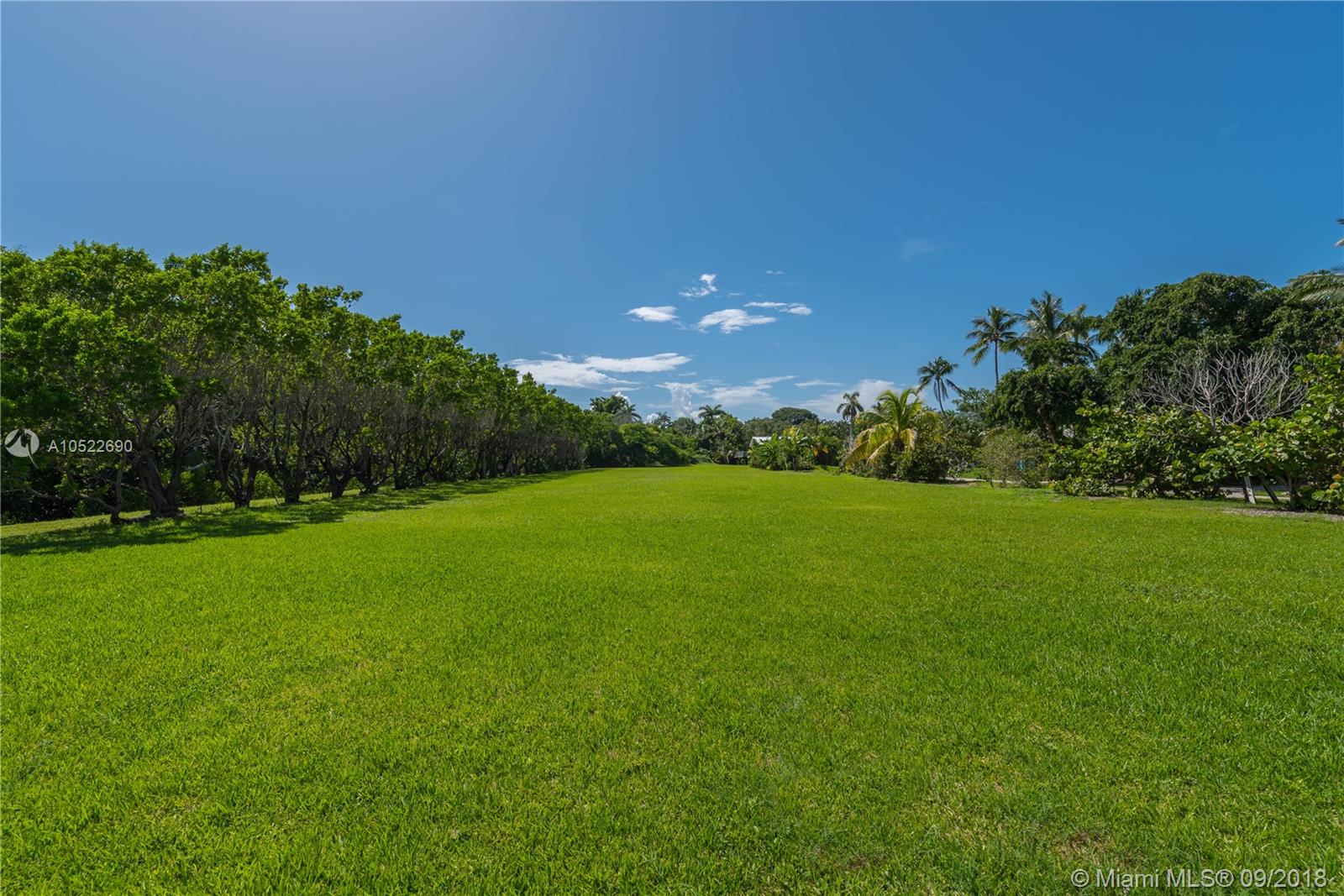 THE MOORINGS - Land